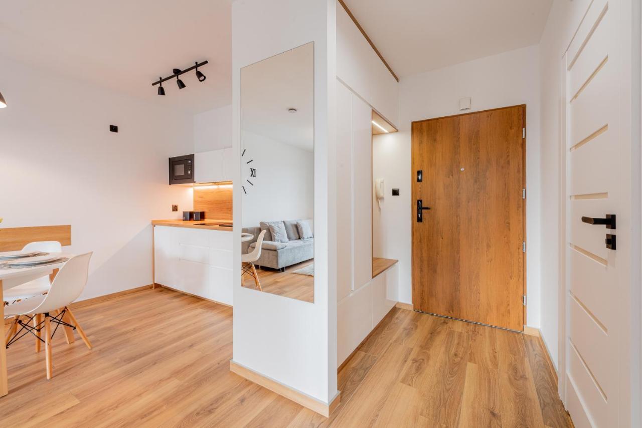 Apartament Wyspa Solna كولوبرزيغ المظهر الخارجي الصورة