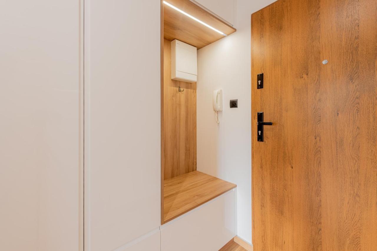 Apartament Wyspa Solna كولوبرزيغ المظهر الخارجي الصورة